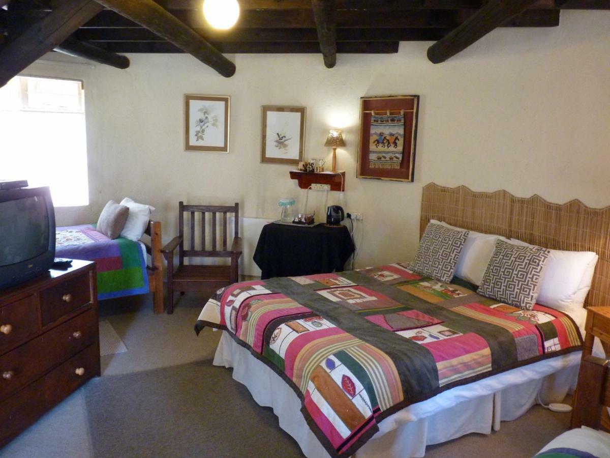 Walkerbouts Inn Rhodes Bagian luar foto